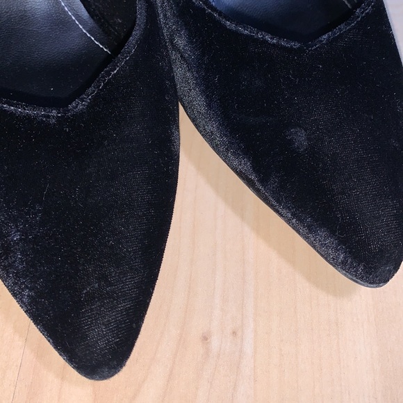 KENDALL + KYLIE ABI VELVET Stiletto Heels - Picture 14 of 15